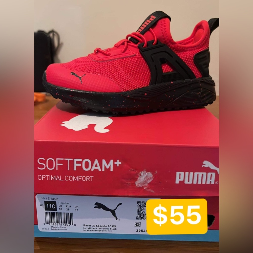 Kids sneakers